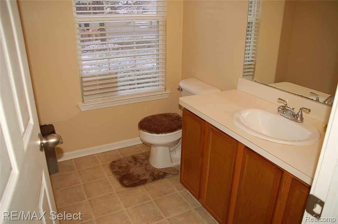 358 Sweet Briar Ridge Linden, MI 48451 - Photo 20 of 20 DSC_0017.JPG