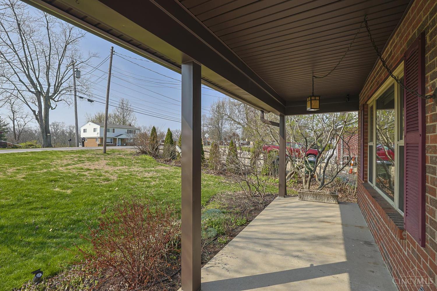 7650 Dog Trot Road Cincinnati, OH 45248 - Photo 4 of 42