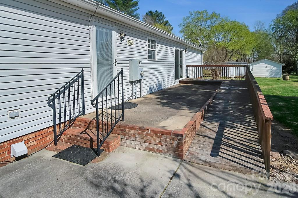 620 Anthony Grove Road Cherryville, NC 28021 - Photo 25 of 32 a view of backyard with deck