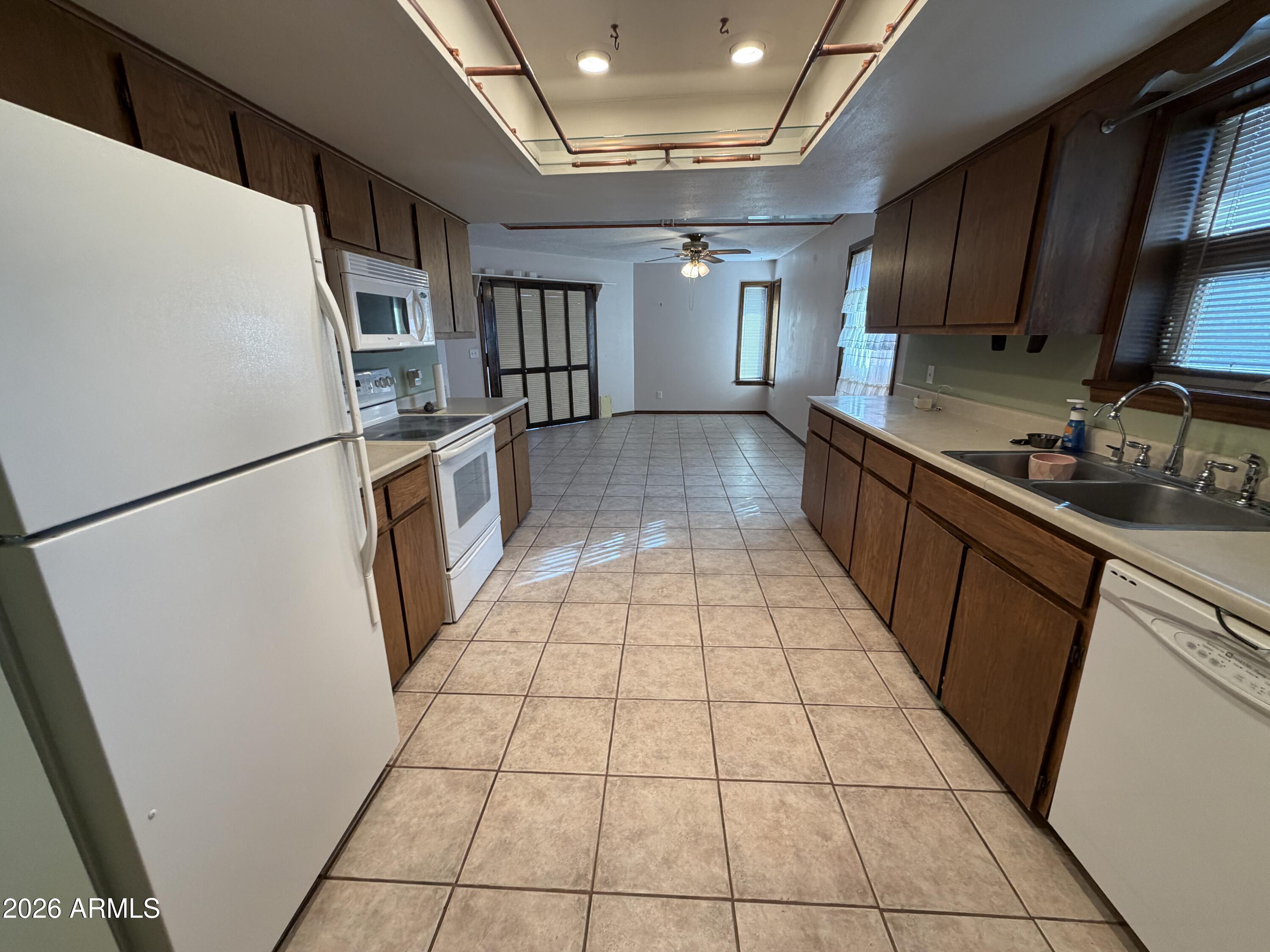 4042 East Pueblo Road Cottonwood, AZ 86326 - Photo 15 of 37 20260827_151205895_iOS