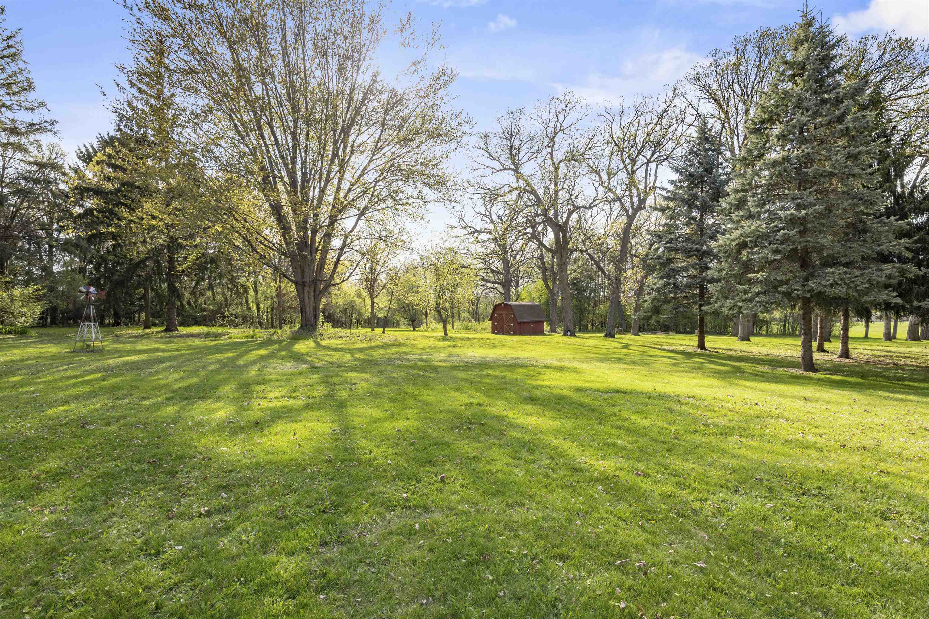 6911 Fahley Road Oshkosh, WI 54904 - Photo 20 of 62
