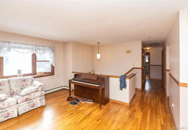 $499,000 | 32 Elizabeth Drive, Hopewell Junction, NY 12533