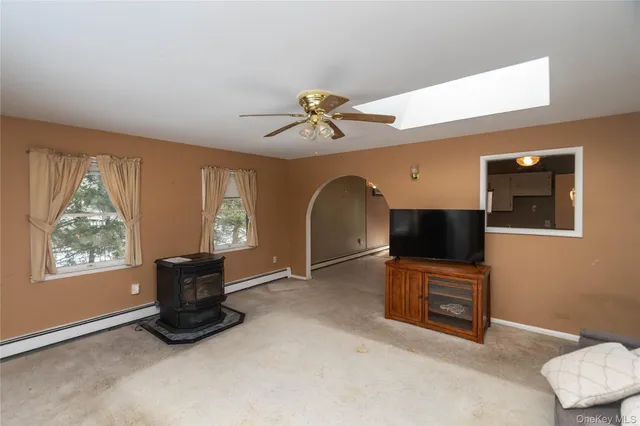 $499,000 | 32 Elizabeth Drive, Hopewell Junction, NY 12533