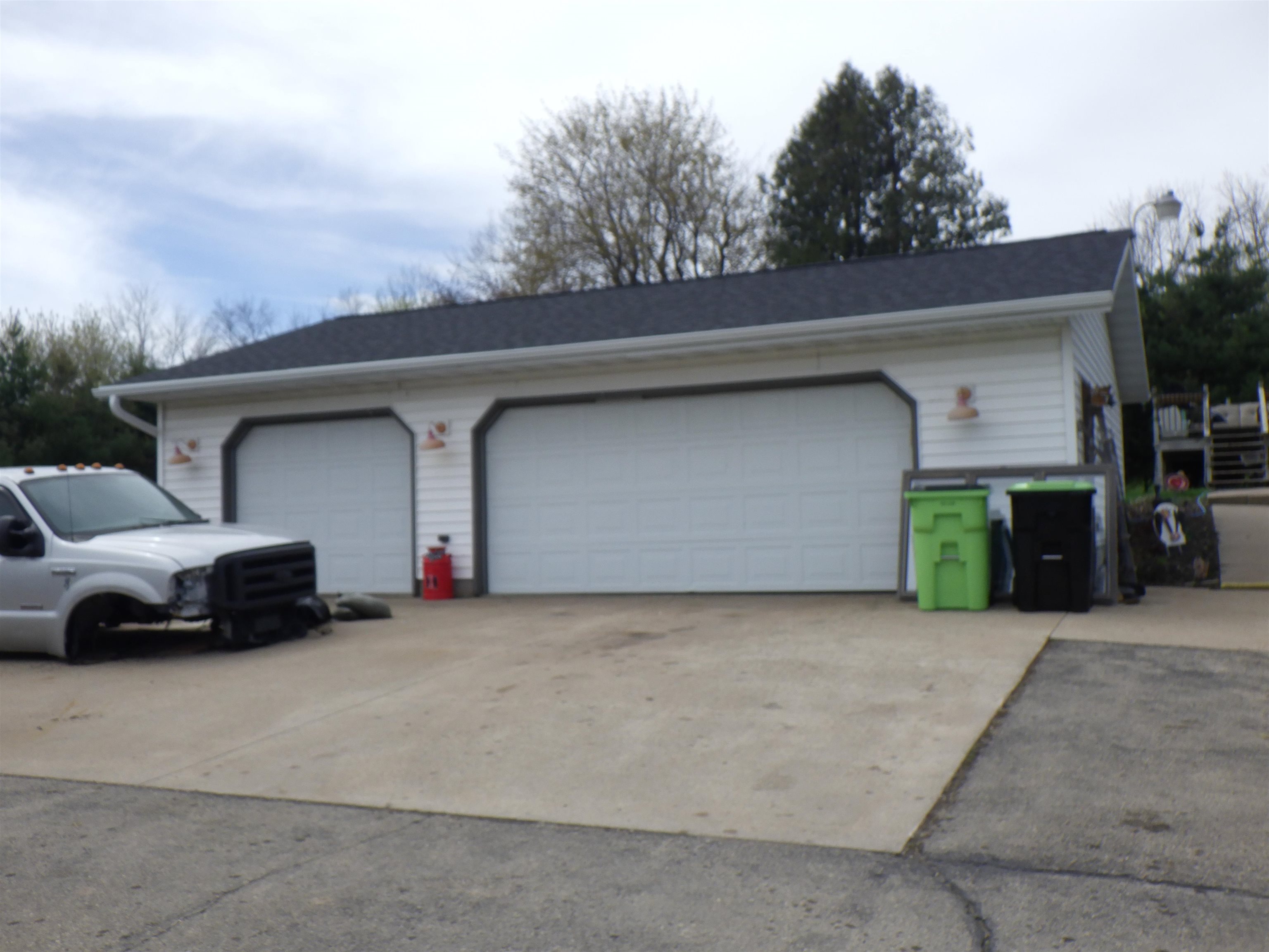 E9123 Golf Club Road Clintonville, WI 54929 - Photo 3 of 23