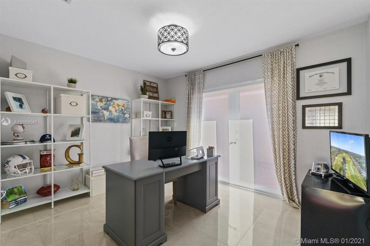 7311 Coldstream Drive Hialeah, FL 33015 - Photo 17 of 32