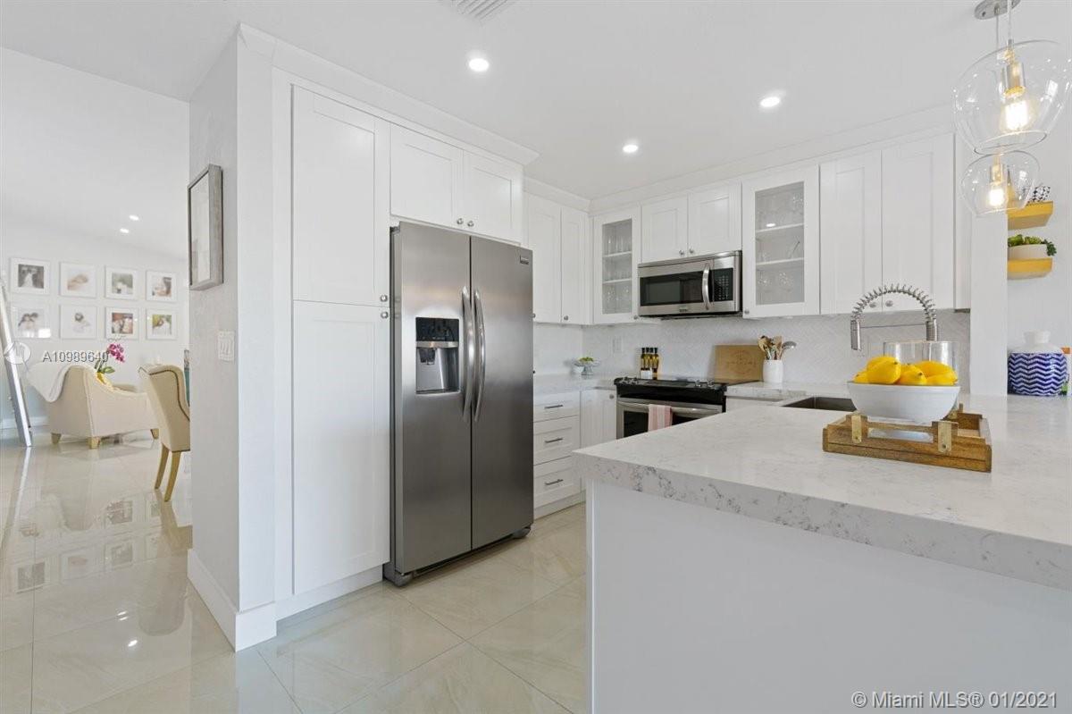 7311 Coldstream Drive Hialeah, FL 33015 - Photo 21 of 32