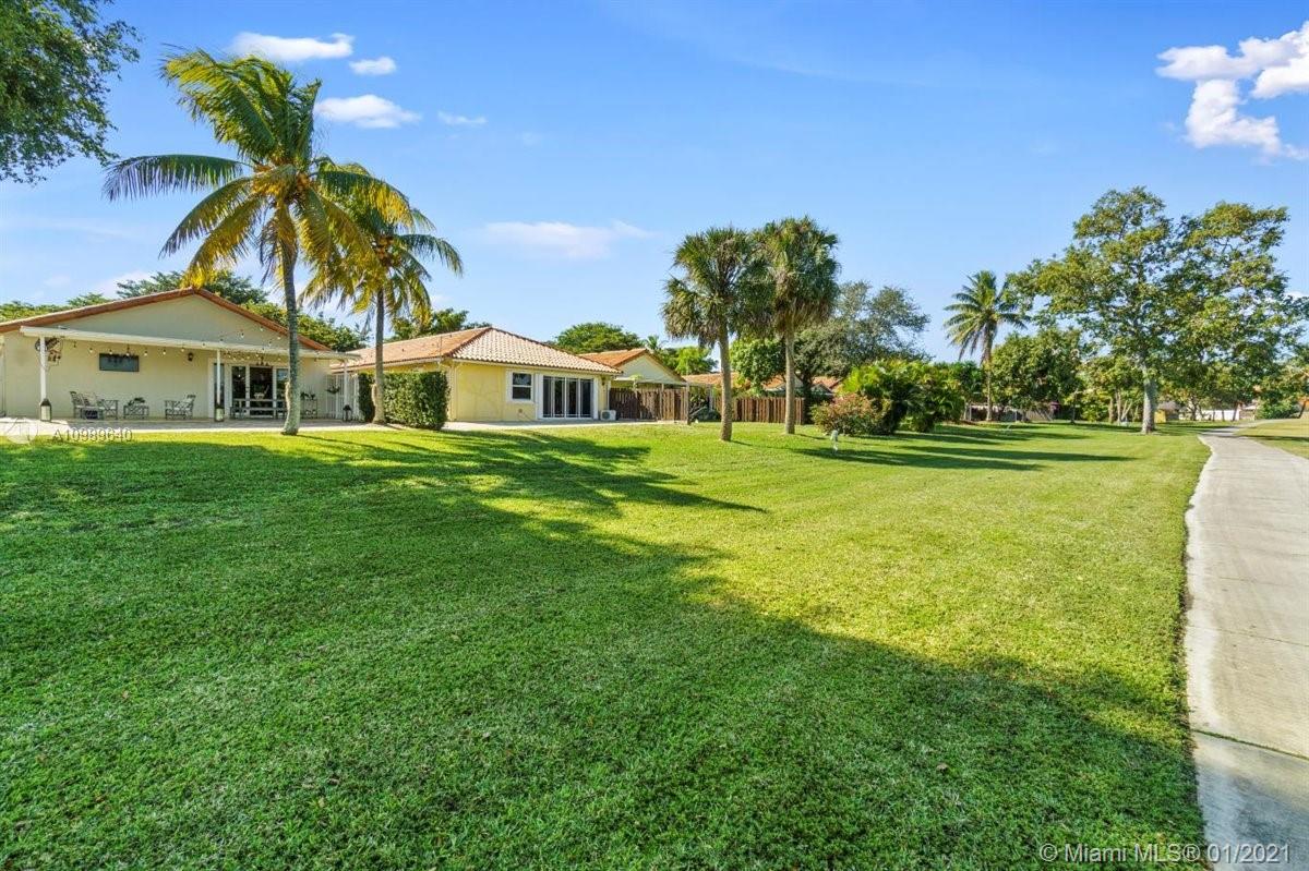 7311 Coldstream Drive Hialeah, FL 33015 - Photo 28 of 32