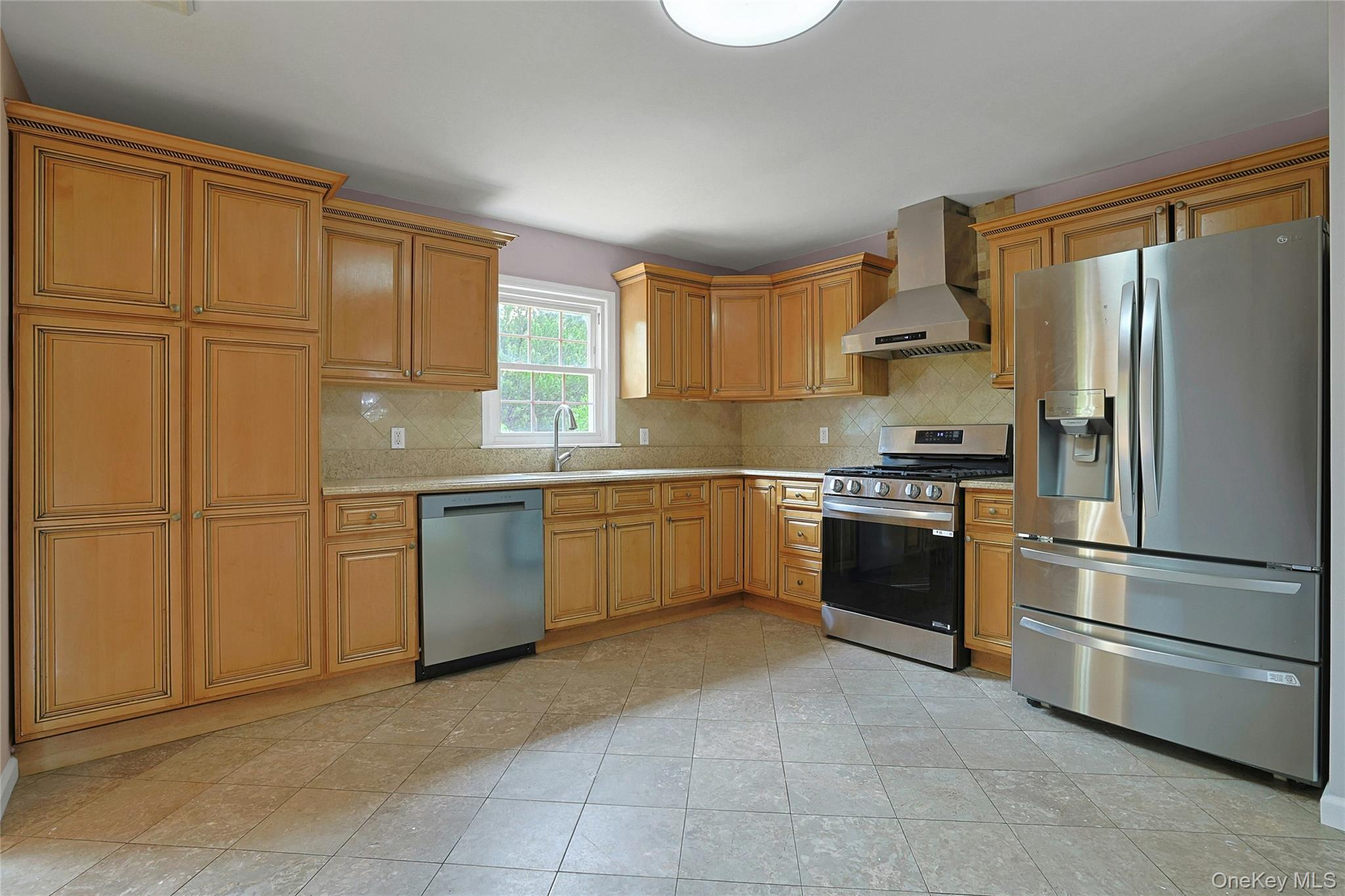 17 Quaspeak Road Congers, NY 10920 - Photo 14 of 28
