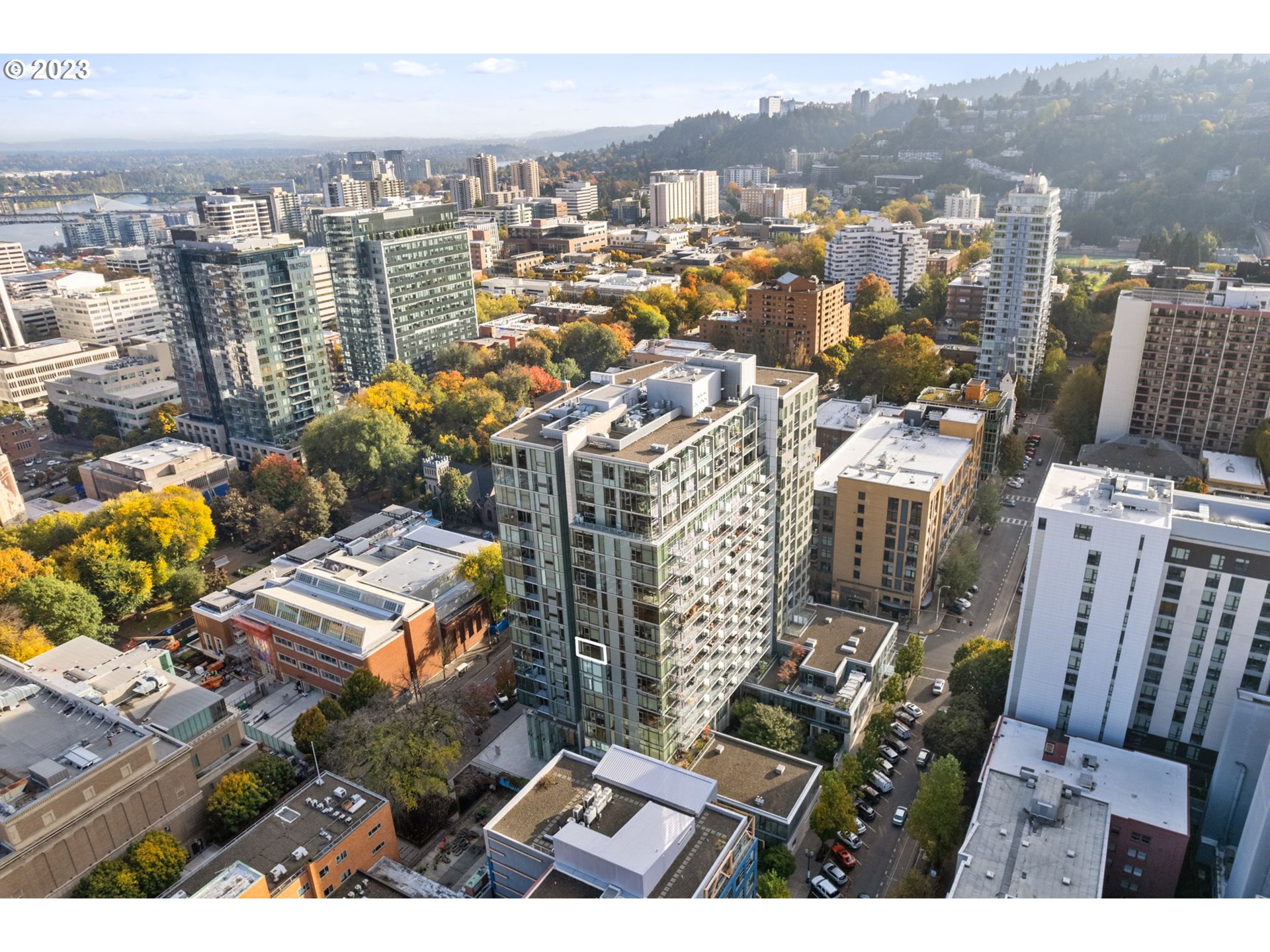 1221 Southwest 10th Avenue, Unit 914 Portland, OR 97205 - Photo 21 of 25 a view of city with ocean