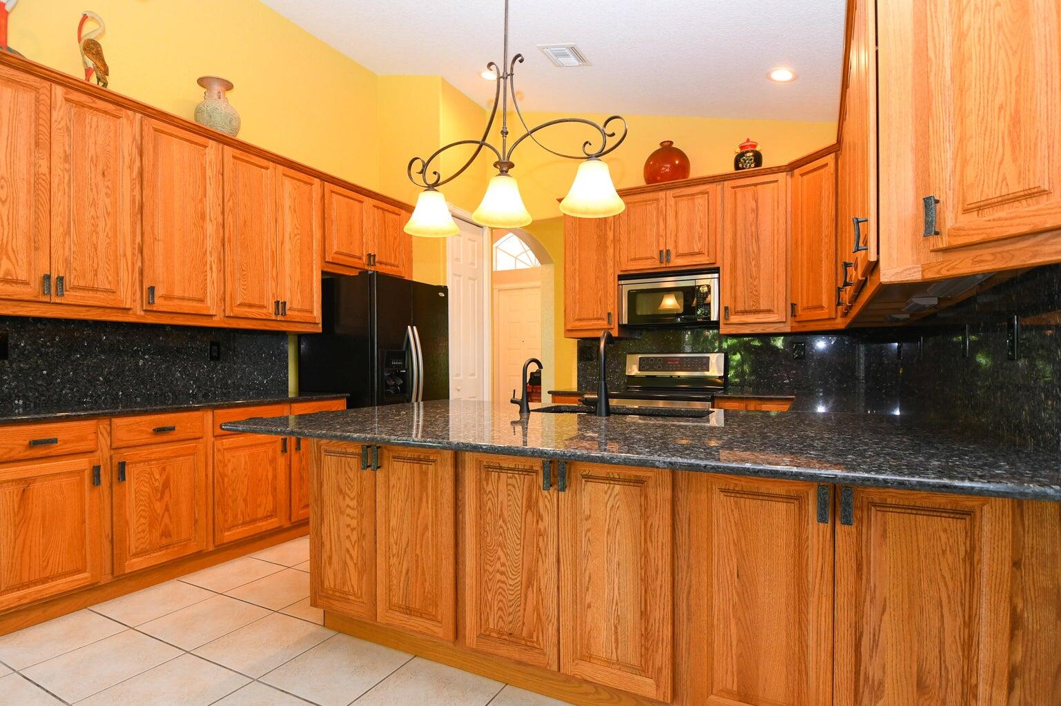 8197 Cypress Point Road West Palm Beach, FL 33412 - Photo 2 of 9 Kitchen