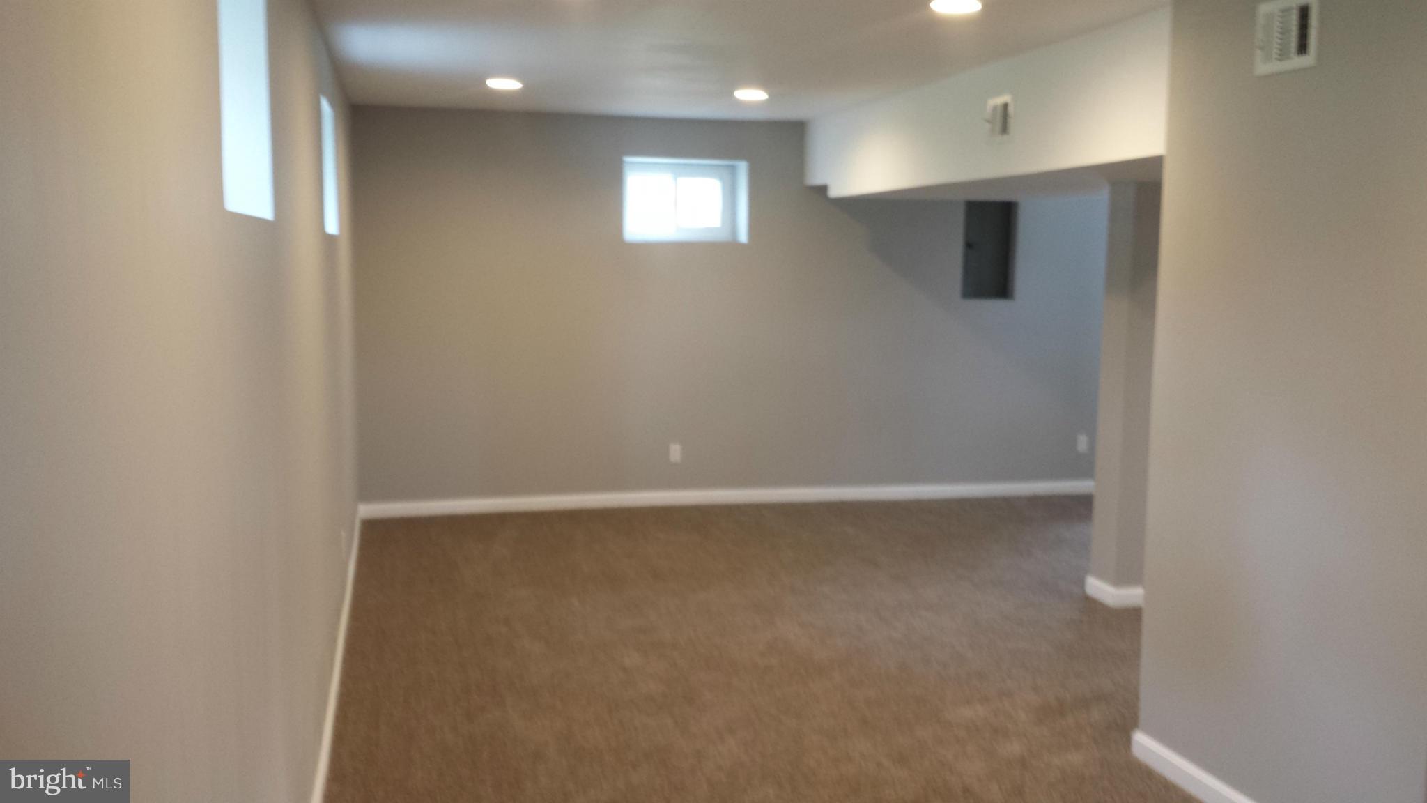 305 Philadelphia Road Joppa, MD 21085 - Photo 19 of 28 Family Room