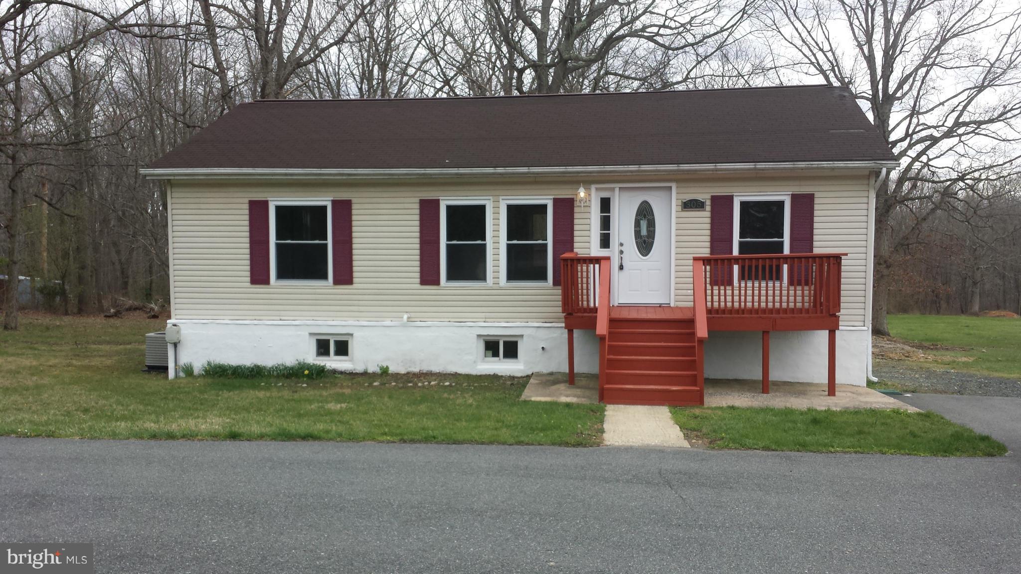 305 Philadelphia Road Joppa, MD 21085 - Photo 3 of 28 Exterior (Front)