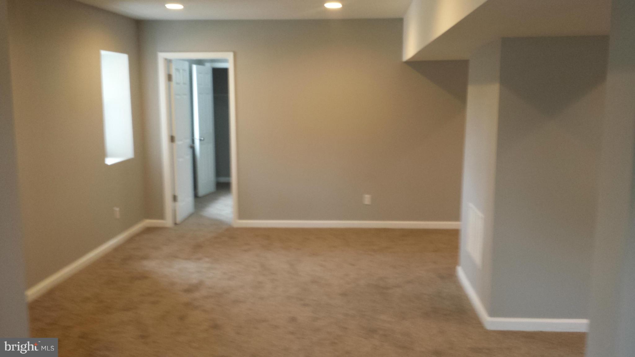 305 Philadelphia Road Joppa, MD 21085 - Photo 22 of 28 Family Room