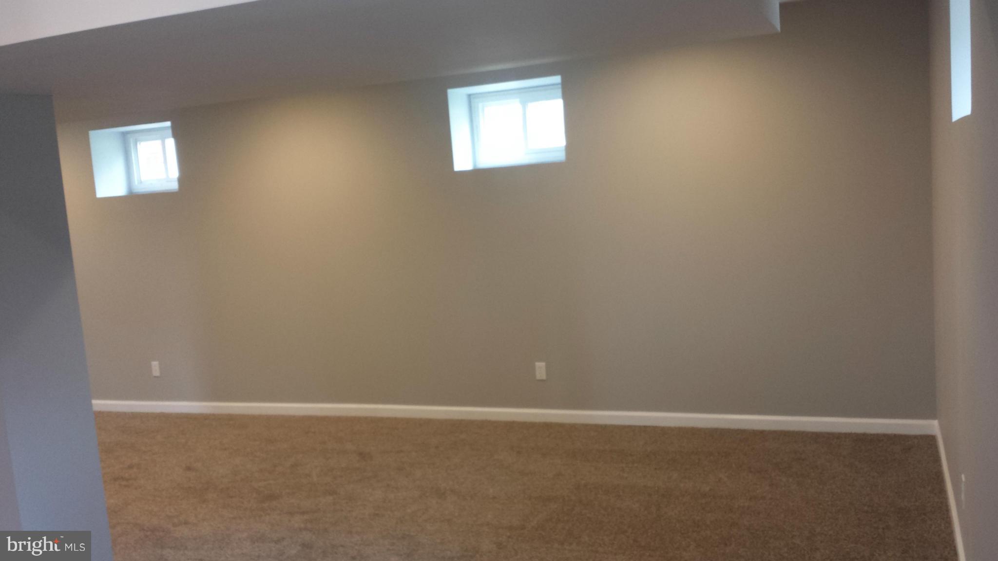 305 Philadelphia Road Joppa, MD 21085 - Photo 23 of 28 Family Room