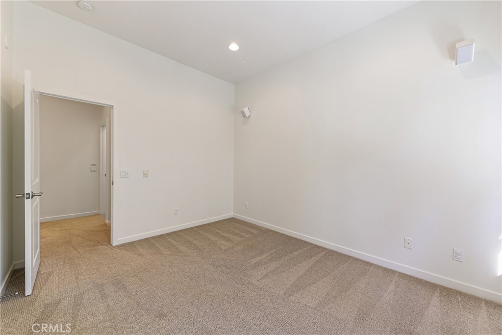 282 Borrego Irvine, CA 92618 - Photo 16 of 24