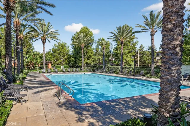 $4,400 | 282 Borrego, Irvine, CA 92618