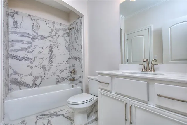 $915,675 | 2010 Fontainbleau Drive, Covington, GA 30016