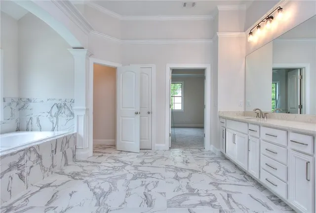 $915,675 | 2010 Fontainbleau Drive, Covington, GA 30016