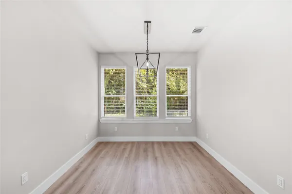 $369,900 | 2318 Progress Drive, Brenham, TX 77833