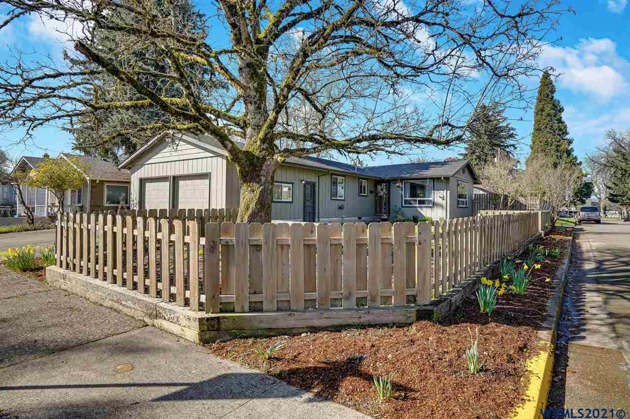 1310 Lawnridge Street Southwest Albany, OR 97321 - Photo 25 of 28