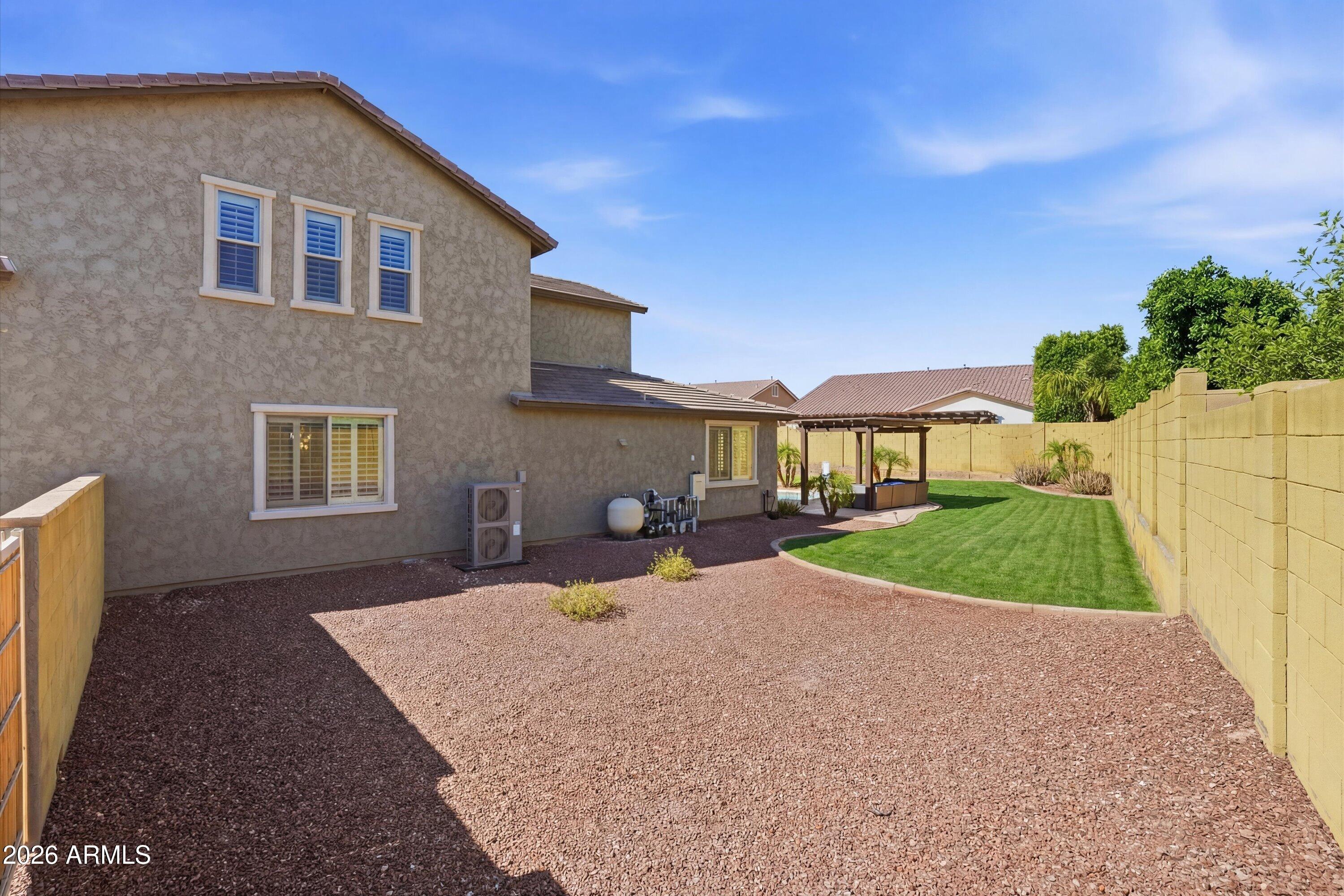 2624 North Black Rock Road Buckeye, AZ 85396 - Photo 67 of 89 095-DSC01885_autoremove_21792435_grass_0