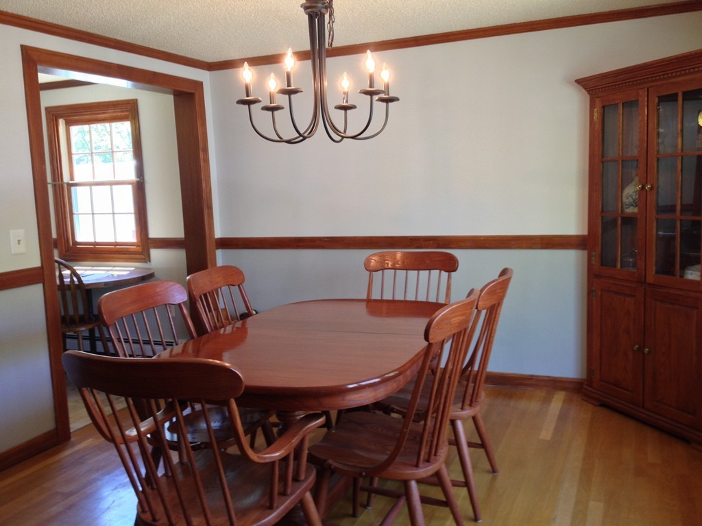 4 Eagle Street Boston, MA 02132 - Photo 11 of 24