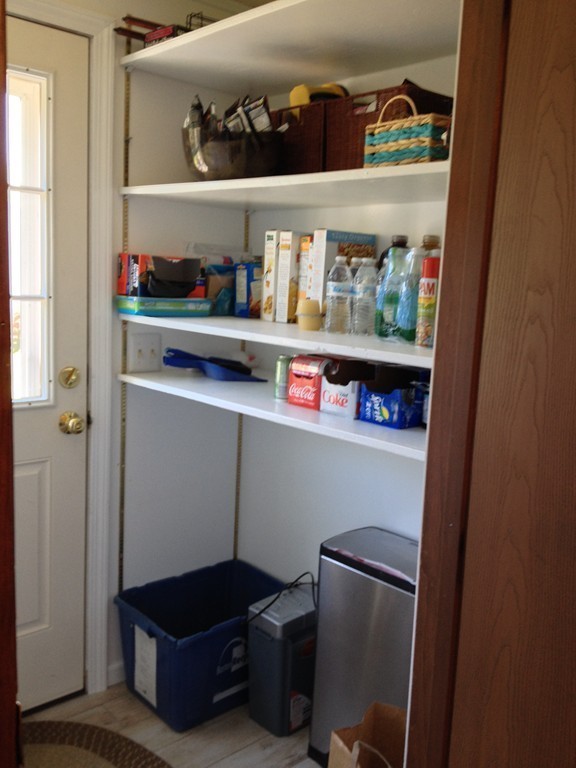 4 Eagle Street Boston, MA 02132 - Photo 9 of 24
