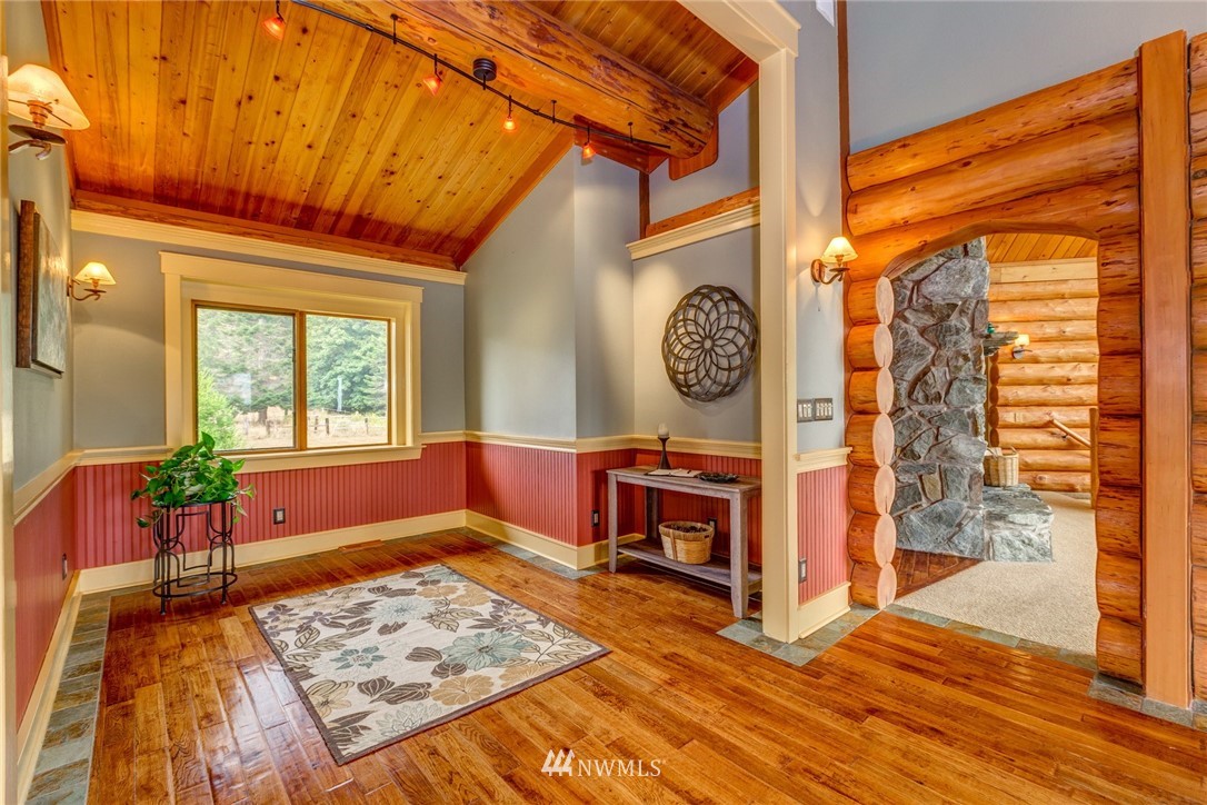 2656 North Shore Road Bellingham, WA 98226 - Photo 12 of 25 Gallery Image 12
