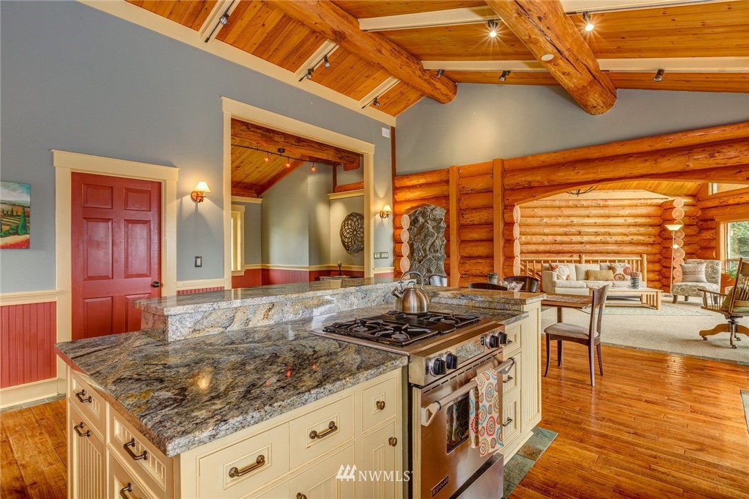 2656 North Shore Road Bellingham, WA 98226 - Photo 16 of 25 Gallery Image 16