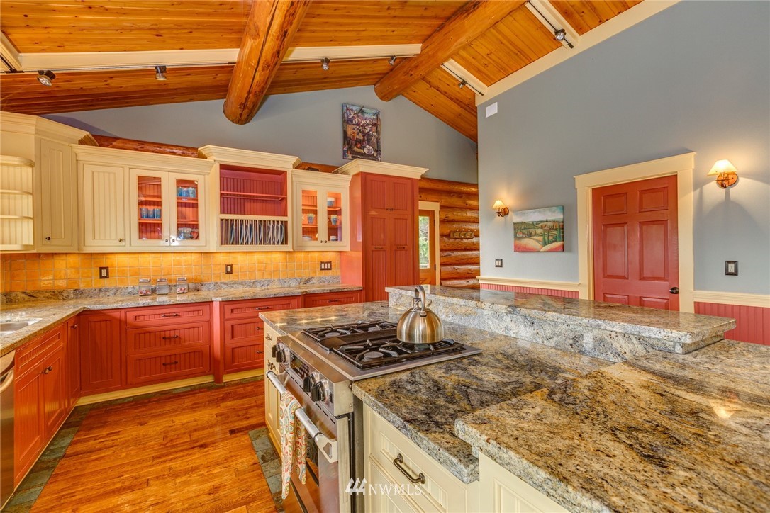 2656 North Shore Road Bellingham, WA 98226 - Photo 17 of 25 Gallery Image 17