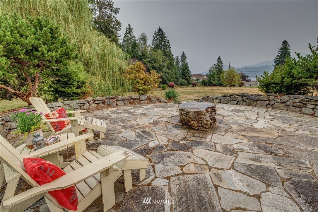 2656 North Shore Road Bellingham, WA 98226 - Photo 3 of 25 Gallery Image 3