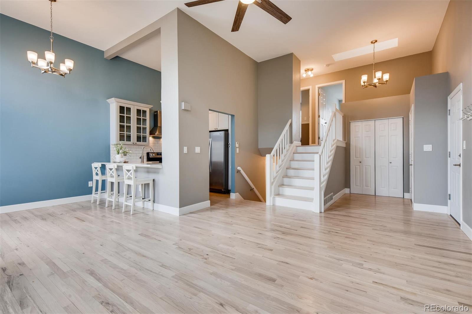 9216 Bell Flower Way Highlands Ranch, CO 80126 - Photo 4 of 28 Gallery Image 4
