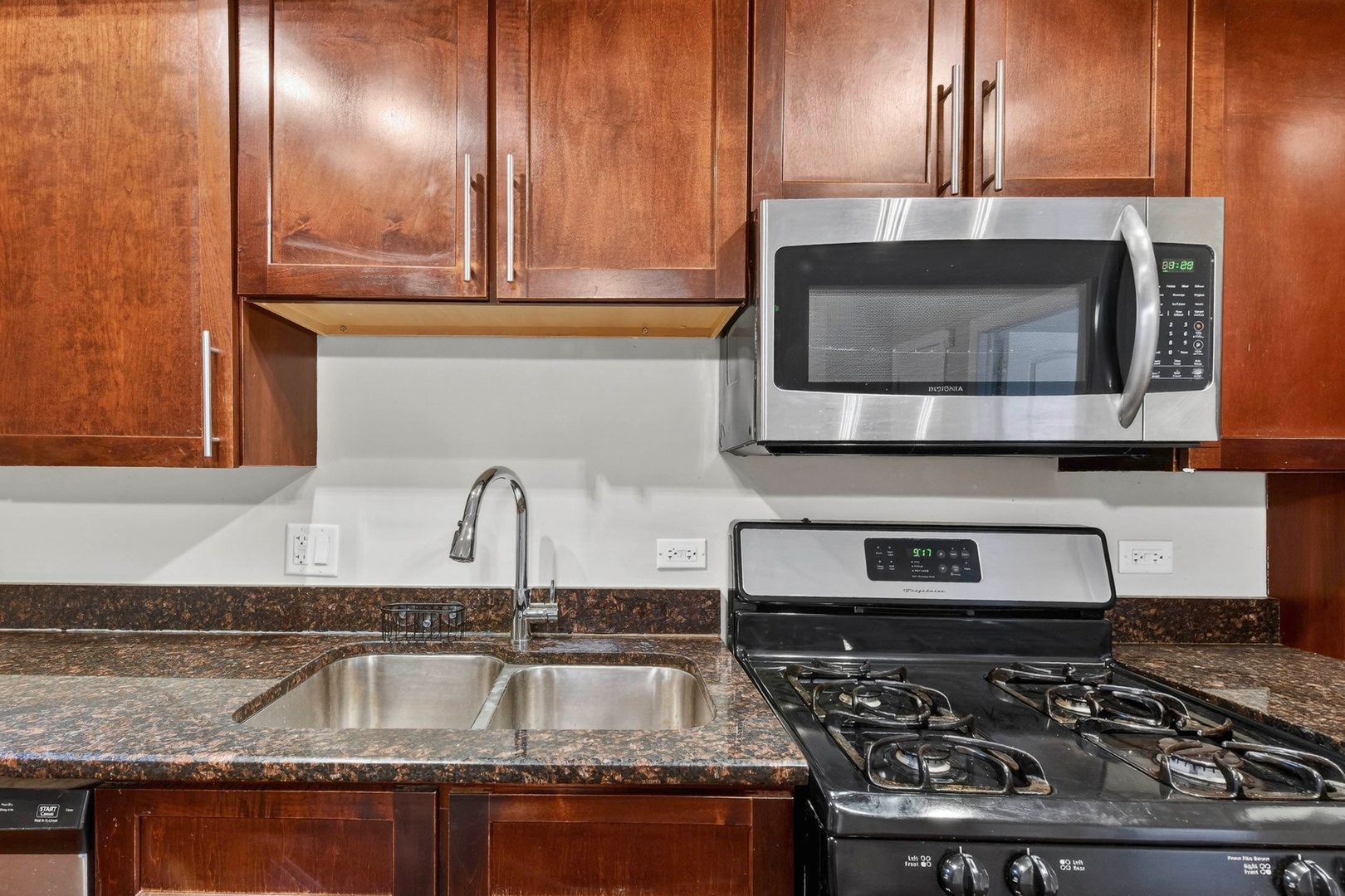 5207 South Indiana Avenue, Unit G Chicago, IL 60615 - Photo 5 of 18