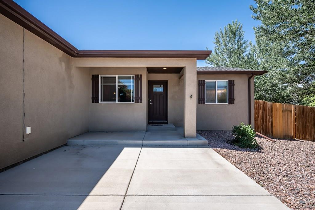607 South Inca Drive Pueblo, CO 81007 - Photo 3 of 42