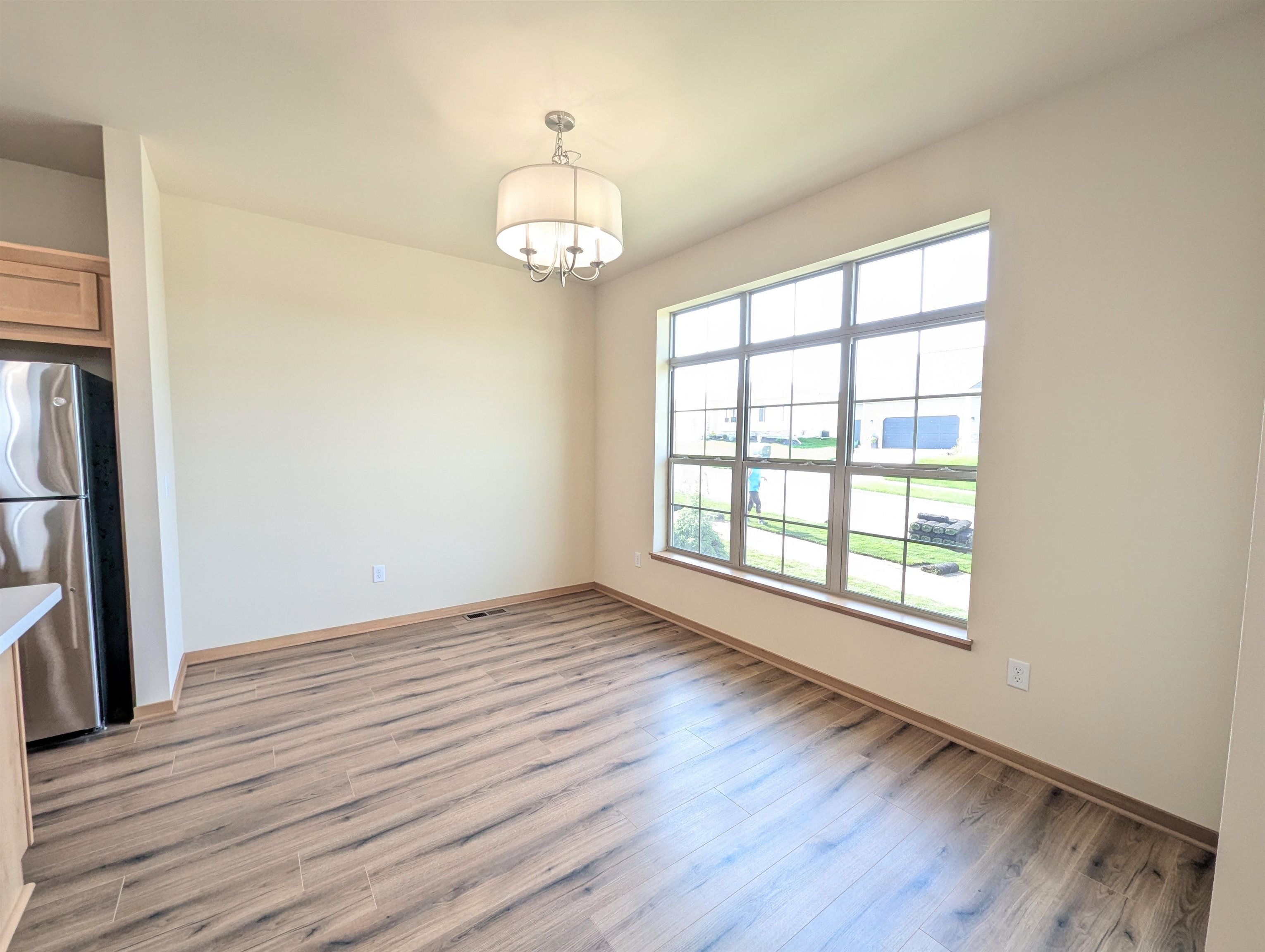 4817 Suelo Road Fitchburg, WI 53711 - Photo 12 of 33