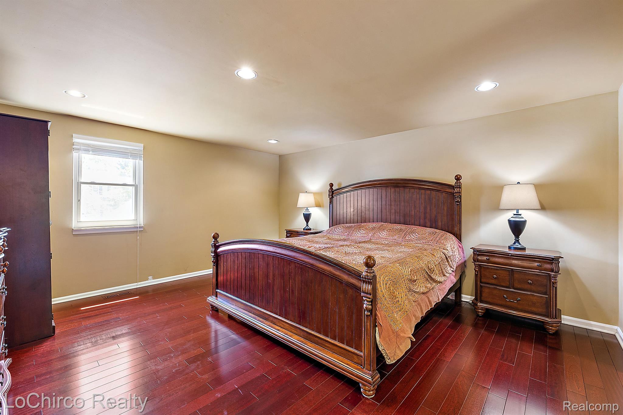 271 Whitney Drive Rochester, MI 48307 - Photo 31 of 53 Gallery Image 31