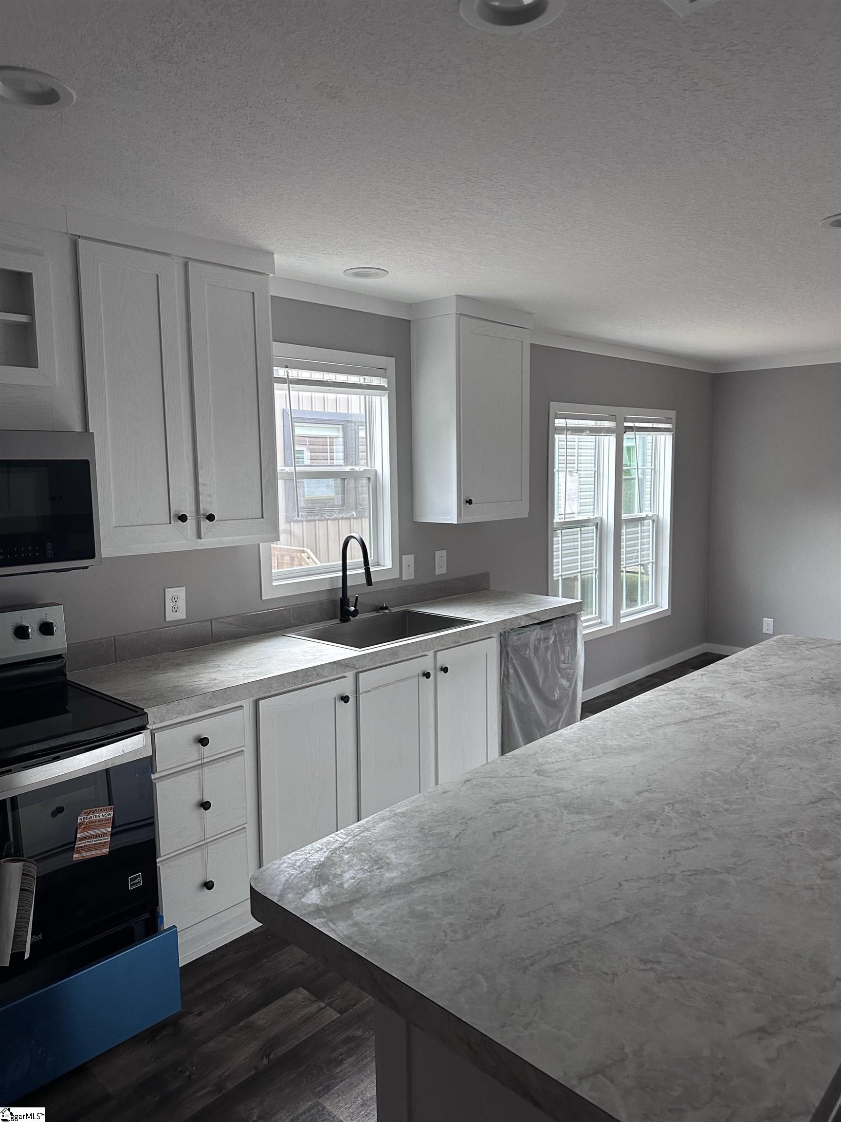197 Cameron Court Pickens, SC 29671 - Photo 5 of 20