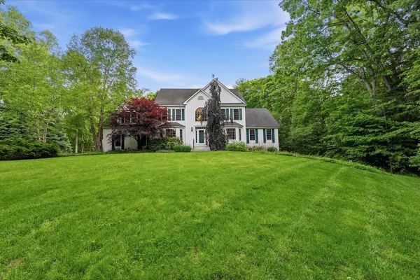 $1,399,999 | 10 Cristy Road, Windham, NH 03087