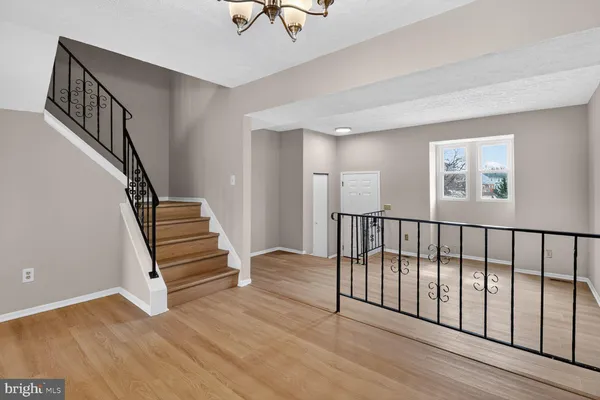 $2,300 | 109 Highshire Court, Baltimore, MD 21222
