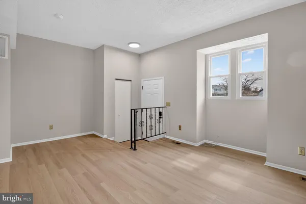 $2,300 | 109 Highshire Court, Baltimore, MD 21222