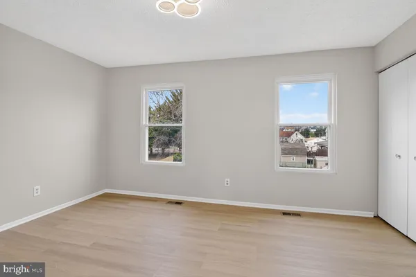 $2,300 | 109 Highshire Court, Baltimore, MD 21222