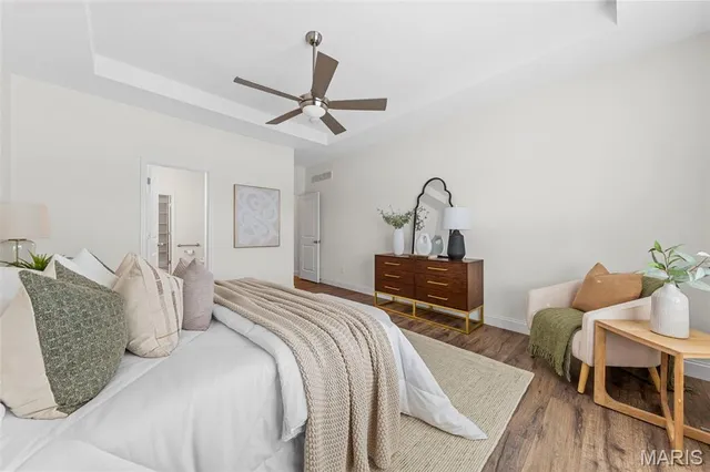 $700,000 | 402 Knothole Lane, Wentzville, MO 63385