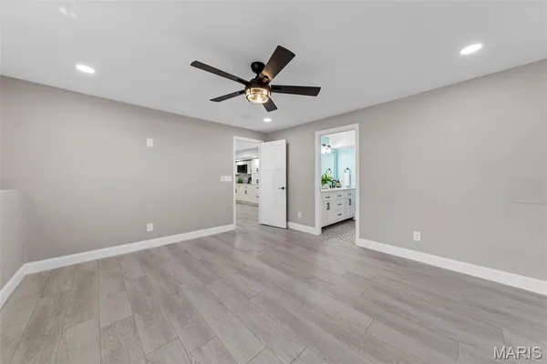 $675,000 | 402 Knothole Lane, Wentzville, MO 63385