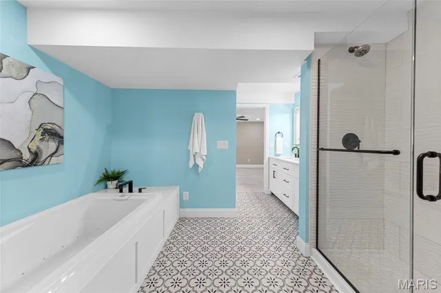 $700,000 | 402 Knothole Lane, Wentzville, MO 63385