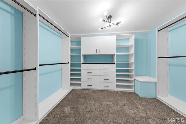 $675,000 | 402 Knothole Lane, Wentzville, MO 63385