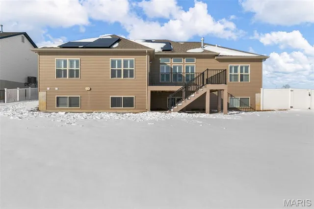 $700,000 | 402 Knothole Lane, Wentzville, MO 63385