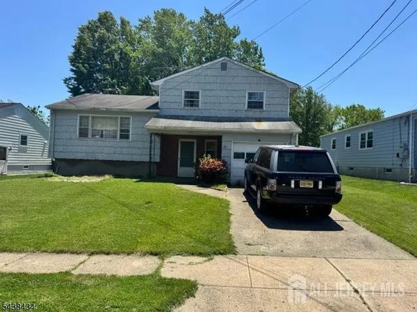 $449,900 | 218 Summit Avenue, Fords, NJ 08863
