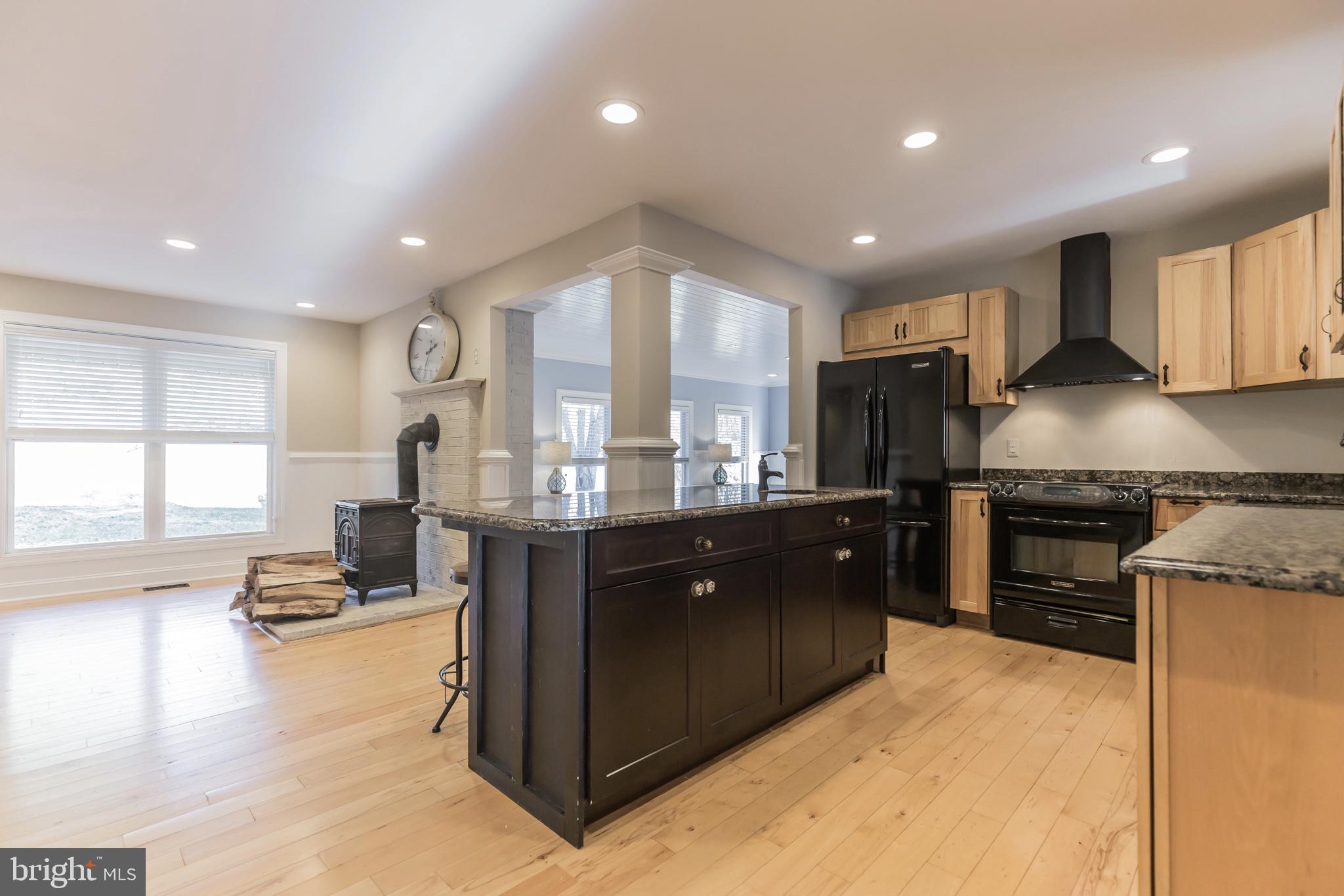 4265 Camp Kaufmann Road Prince Frederick, MD 20678 - Photo 5 of 49 Two Toned Upgraded Cabinetry