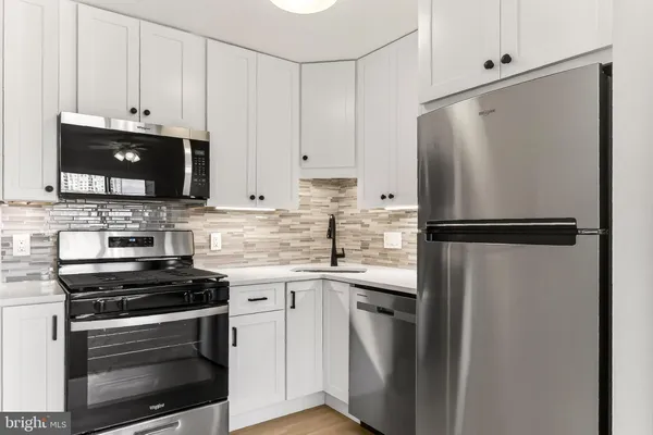 $235,000 | 1503 South George Mason Drive, Unit 23, Arlington, VA 22204
