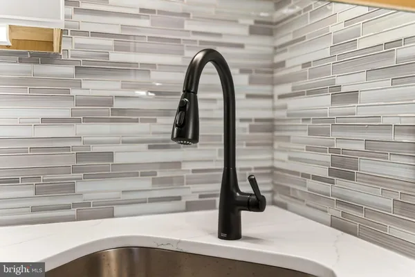 $235,000 | 1503 South George Mason Drive, Unit 23, Arlington, VA 22204